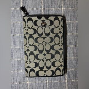 Coach Signature Canvas E-Reader Tablet Sleeve Zip Case Black Khaki Kindle iPad